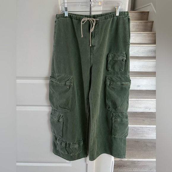 GRLFRND Romee In Lost In Paradise Cargo Jeans - Picture 7 of 14